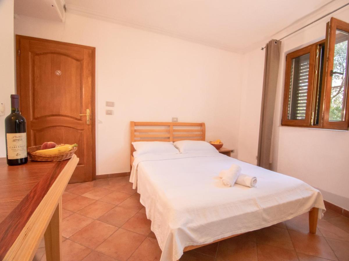 Apartments And Rooms Levantin Inn Светі-Стефан Екстер'єр фото